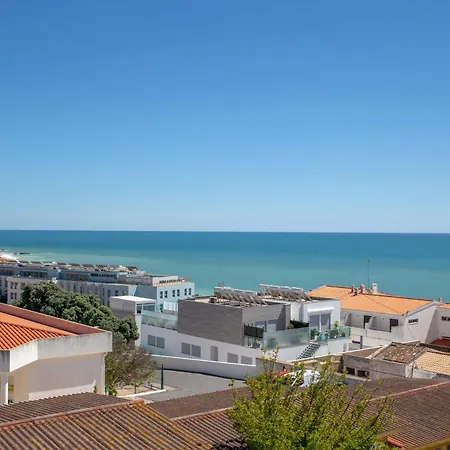 ★ Sea View ★ 1 Minute To Oldtown And ★ Hébergement de vacances Albufeira