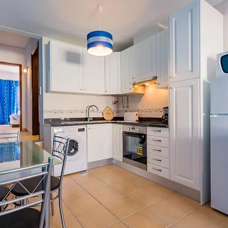 ★ Sea View ★ 1 Minute To Oldtown And ★ * Αλμπουφέιρα