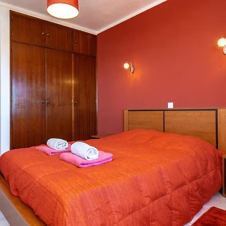 ★ Sea View ★ 1 Minute To Oldtown And ★ بيت للعطل *