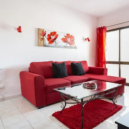 ★ Sea View ★ 1 Minute To Oldtown And ★ * Αλμπουφέιρα