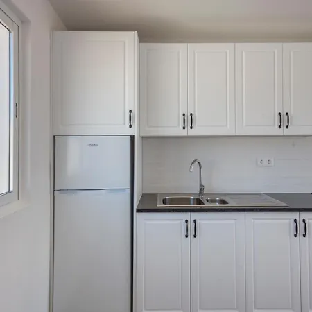 ★ Sea View ★ 1 Minute To Oldtown And ★ *