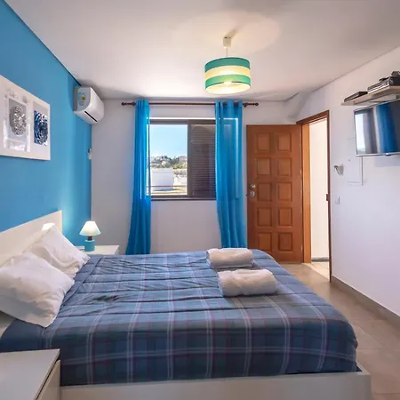 ★ Sea View ★ 1 Minute To Oldtown And ★ البوفيرا