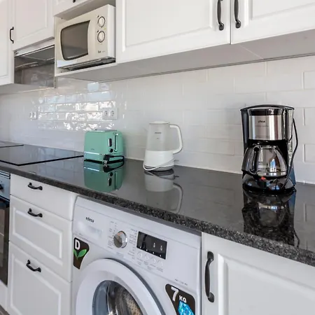 ★ Sea View ★ 1 Minute To Oldtown And ★